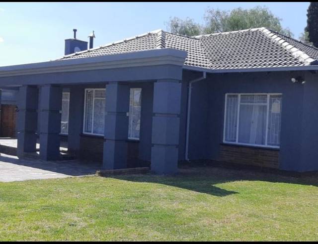 3 BEDROOM PROPERTY TO RENT IN ELSPARK